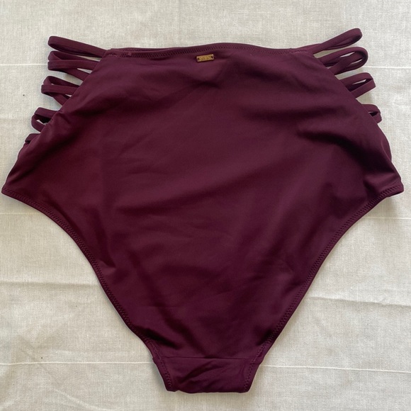 PINK Victoria Secret High Waisted Bikini Bottoms - Picture 2 of 4